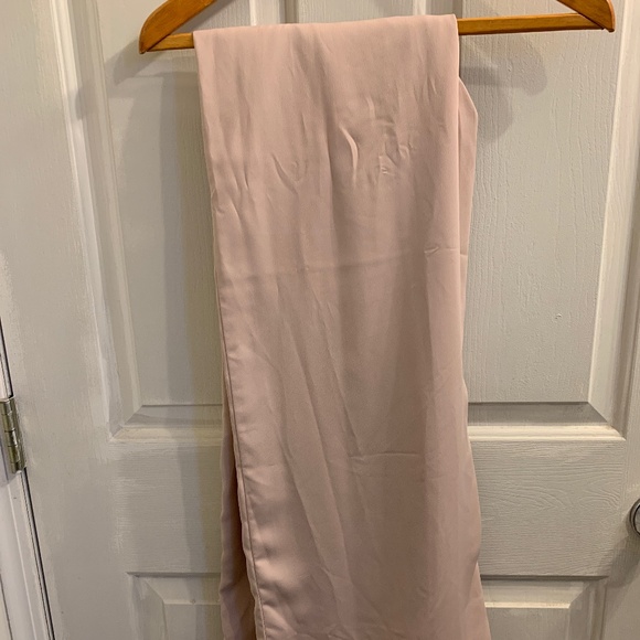 Boohoo Tie Waist Woven Satin Wide Leg Trouser - Picture 3 of 3